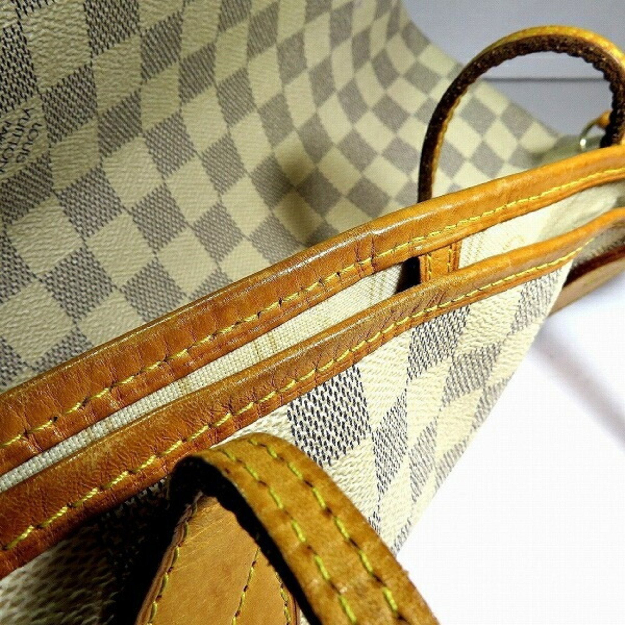 Louis Vuitton Azur Pochette Shoulder Bag Tote Bag (Pre-Owned)