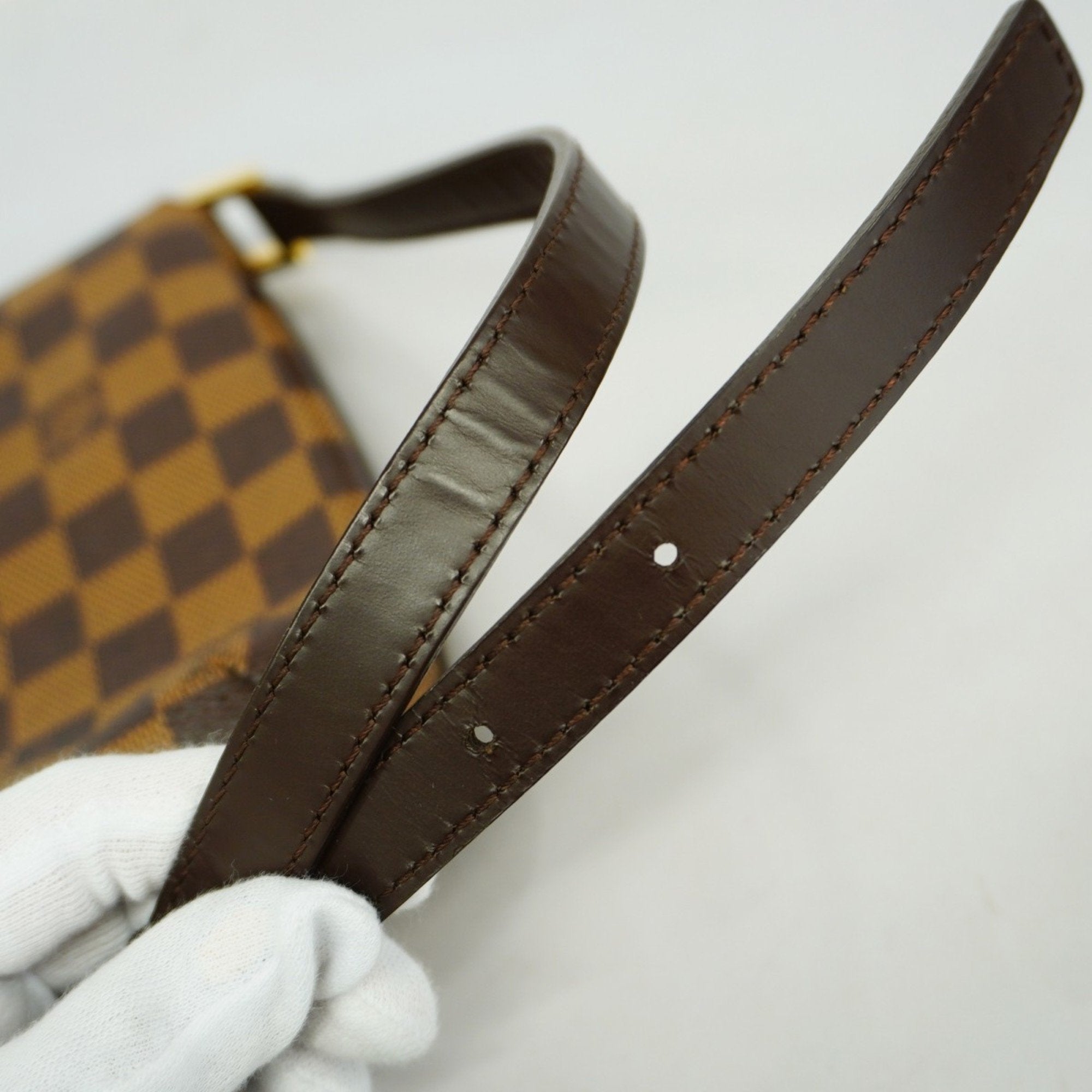 Louis Vuitton Ebene Shoulder Bag (Pre-Owned)